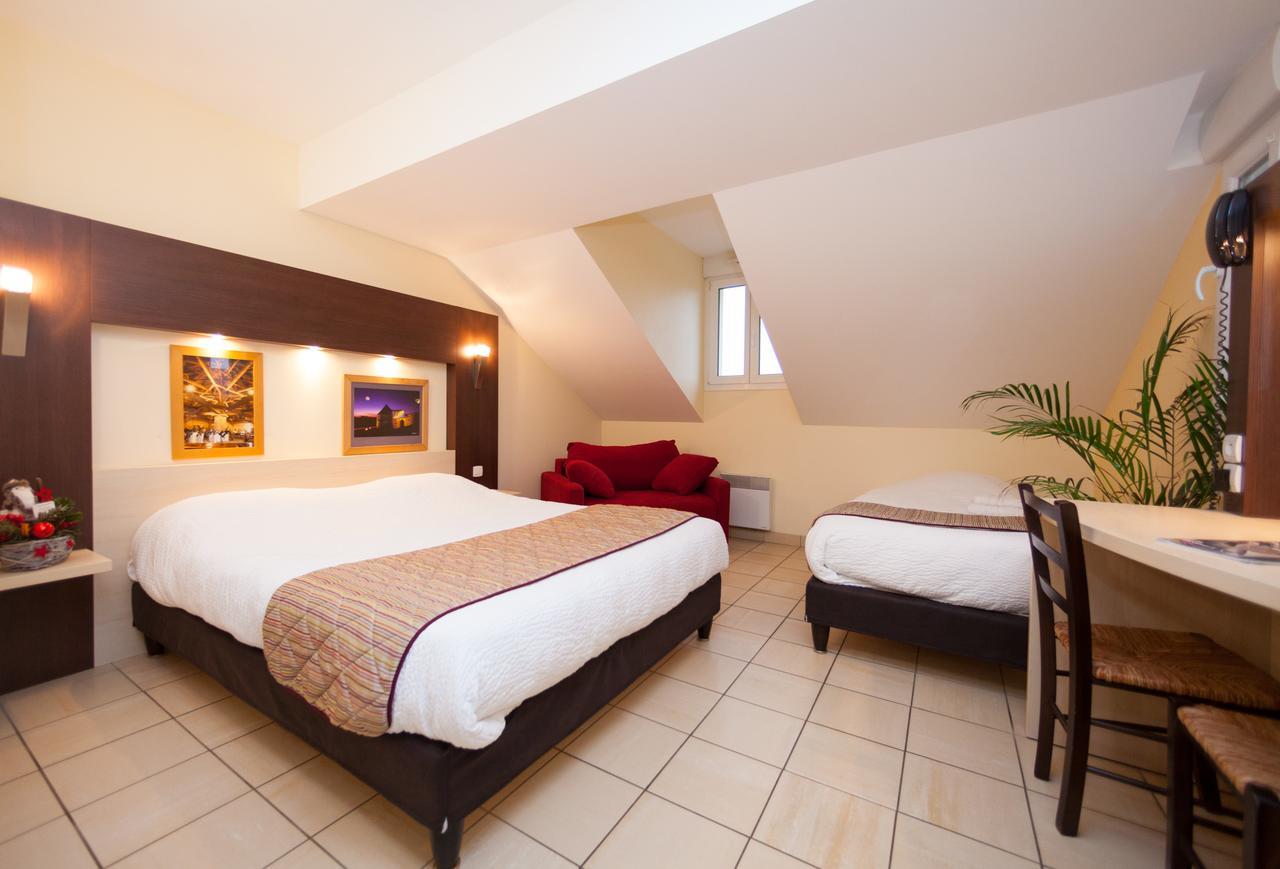 Logis Jum'Hotel Saints-Geosmes Exterior foto
